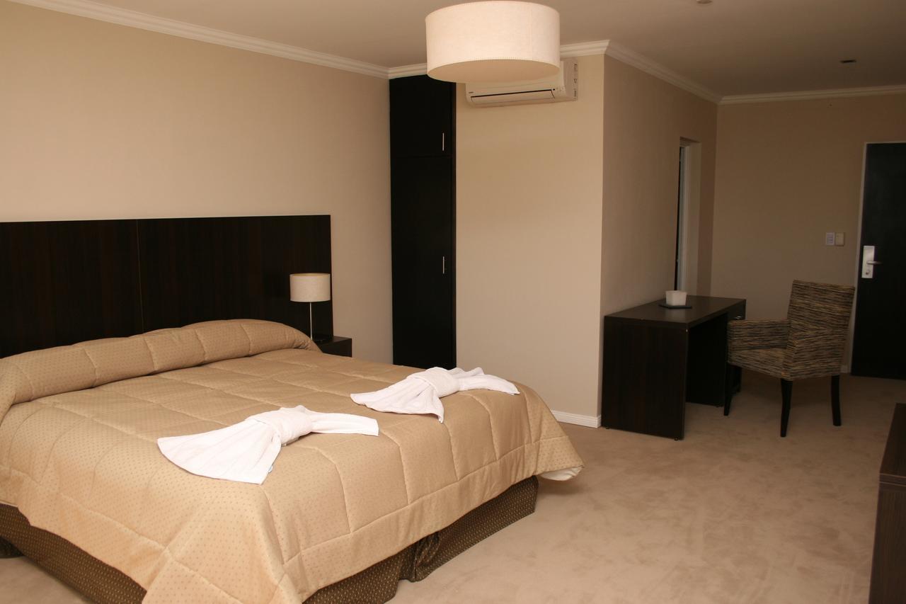 Hotel Casino Hue Melen Zapala Bagian luar foto